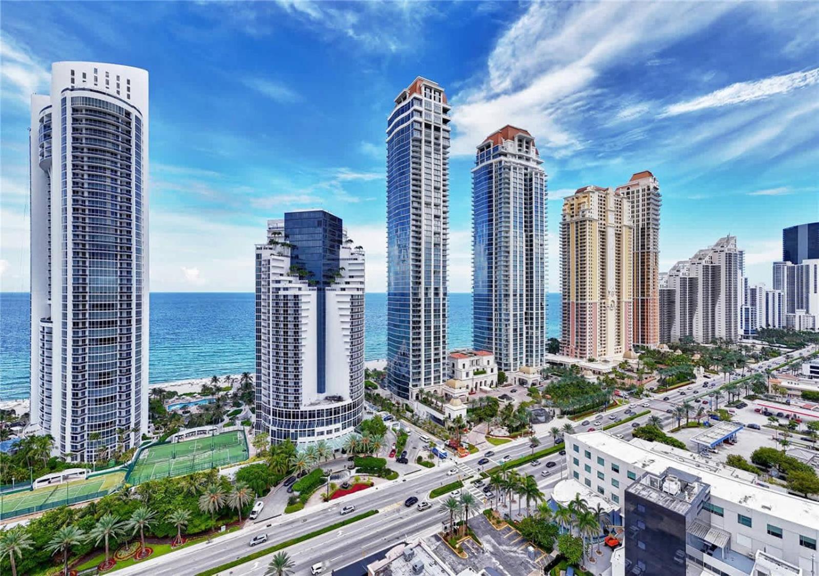 Luxurious Beach Resort Balcony Sunny Isles Beach Exterior foto